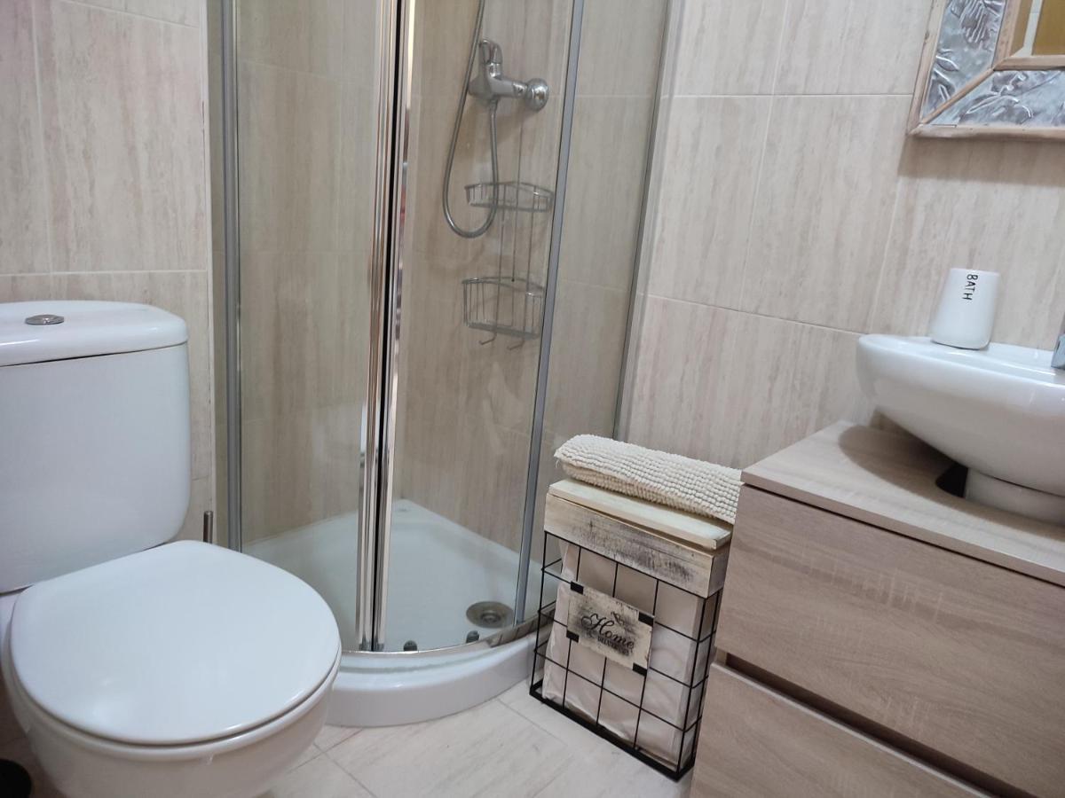 Junto Playa Levante Con Terraza Chill-Out-2 Wcs-A Estrenar Gemelos 23 Benidorm Ngoại thất bức ảnh