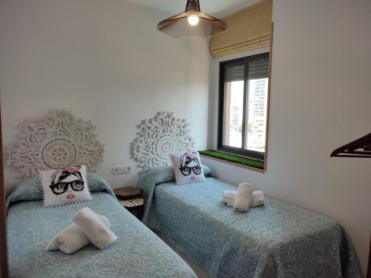 Junto Playa Levante Con Terraza Chill-Out-2 Wcs-A Estrenar Gemelos 23 Benidorm Ngoại thất bức ảnh